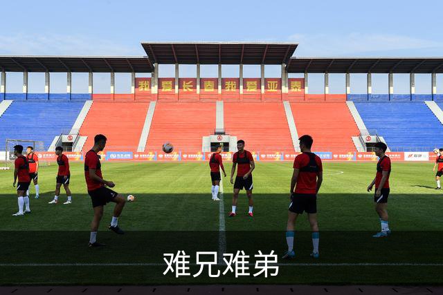 难兄难弟?曼联战热刺难有作为 数据示2-2战平